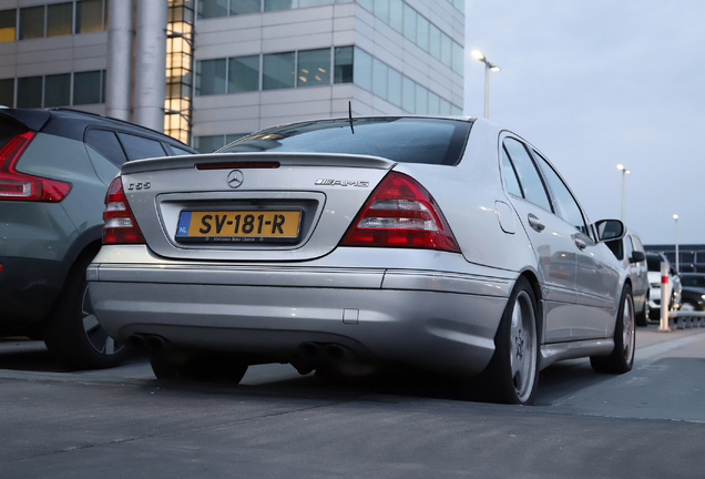 Mercedes-Benz C 55 AMG