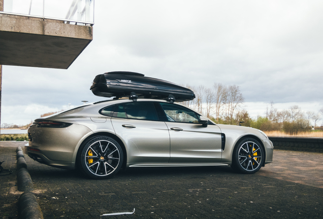 Porsche 971 Panamera Turbo S E-Hybrid