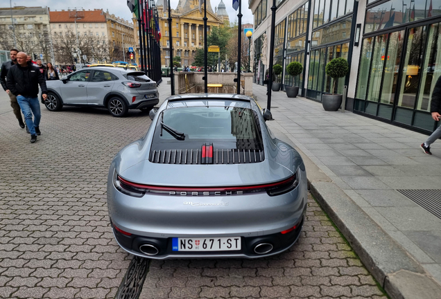 Porsche 992 Carrera 4S