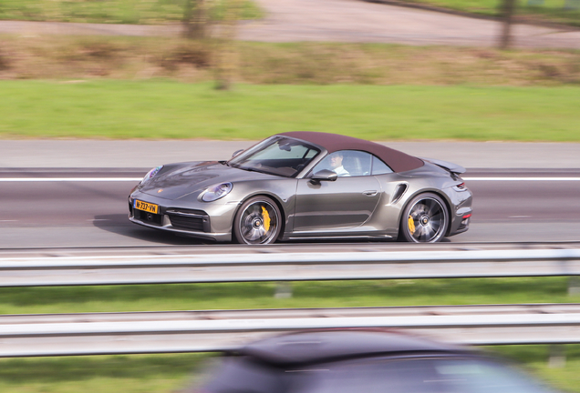 Porsche 992 Turbo S Cabriolet