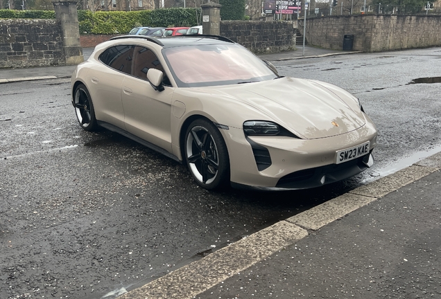 Porsche Taycan GTS Sport Turismo