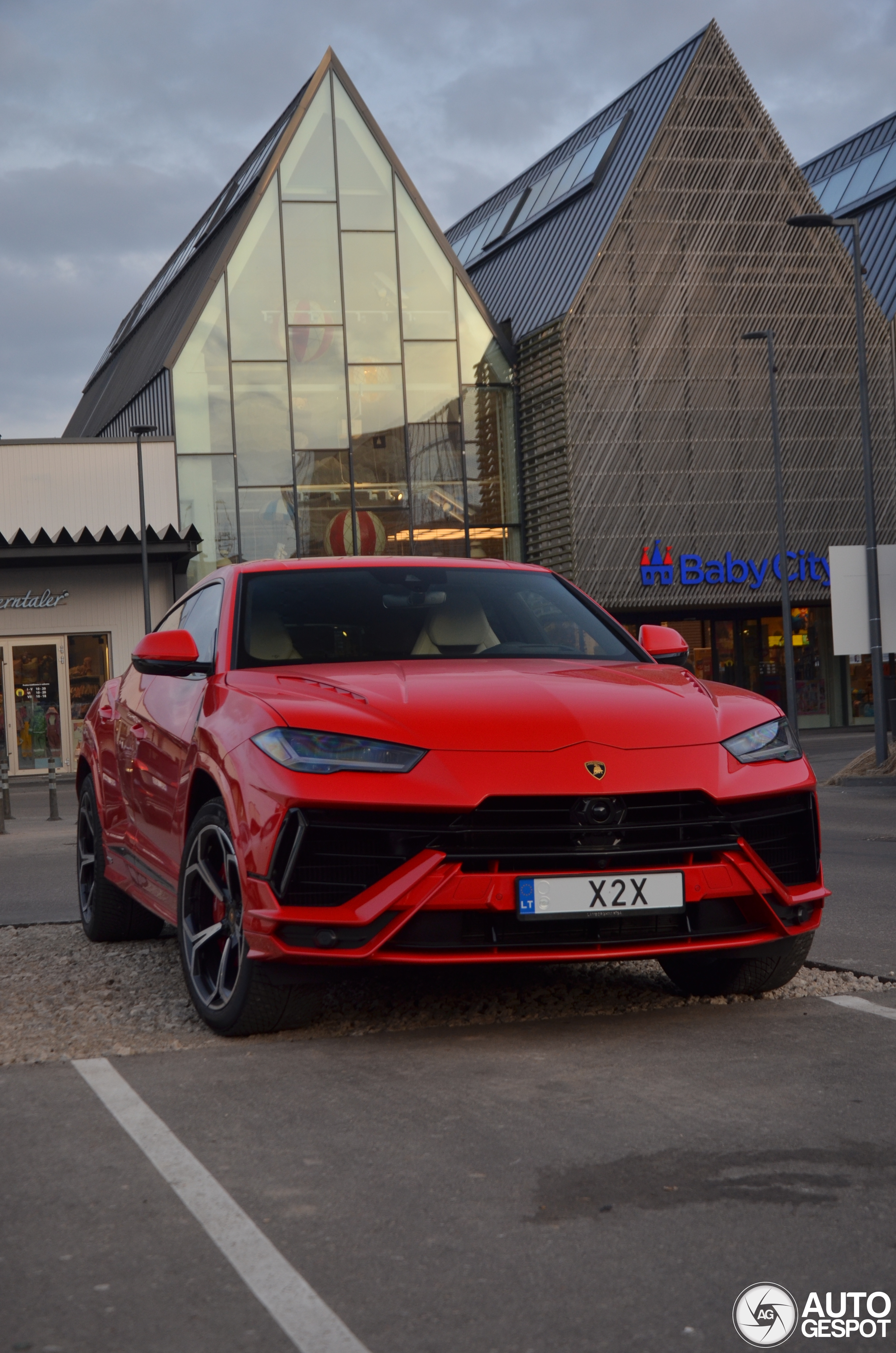 Lamborghini Urus S