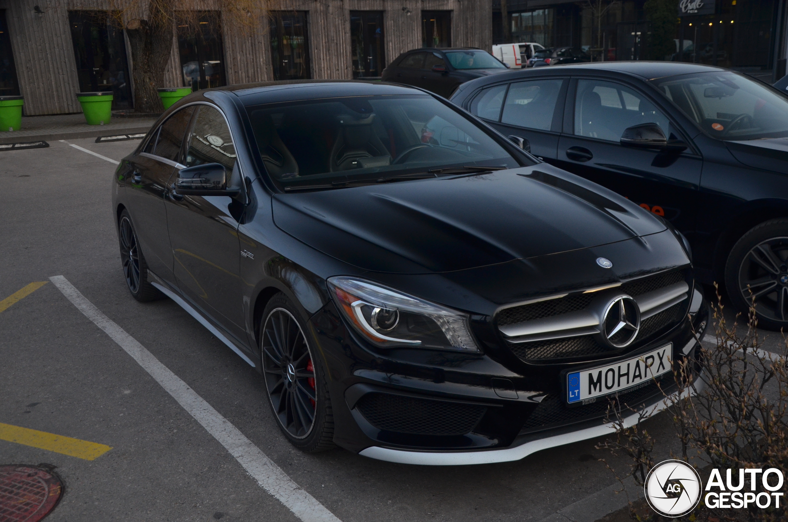 Mercedes-Benz CLA 45 AMG C117