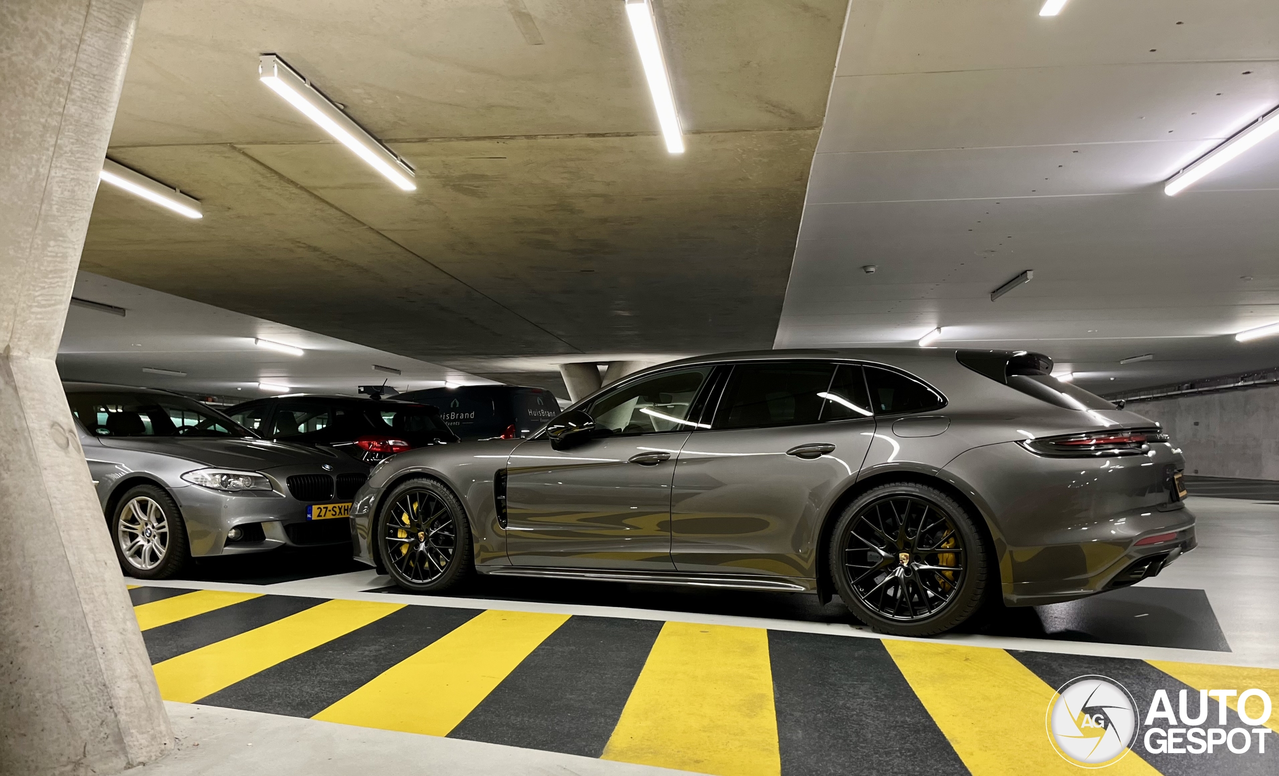 Porsche 971 Panamera Turbo S E-Hybrid Sport Turismo