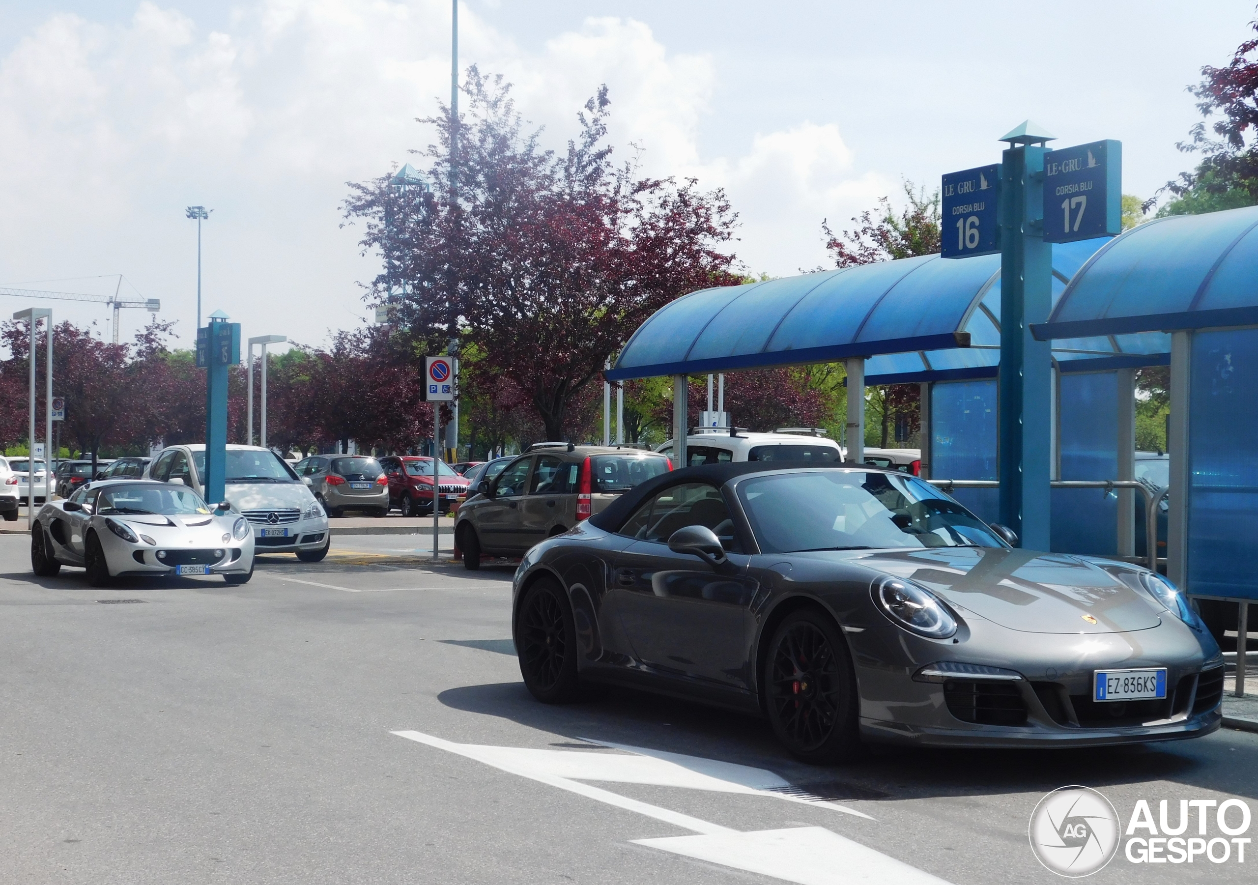 Porsche 991 Carrera 4 GTS Cabriolet MkI