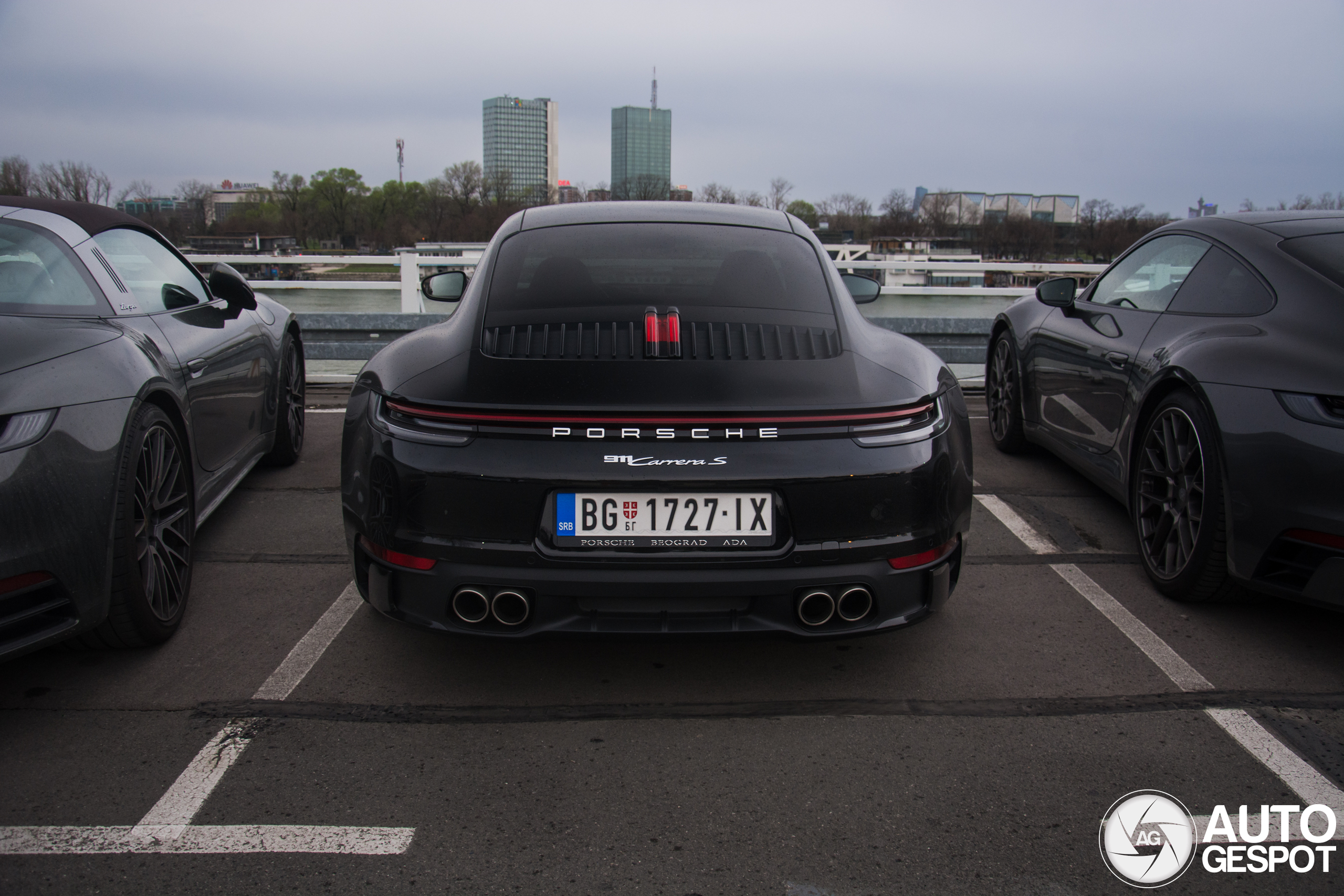 Porsche 992 Carrera S