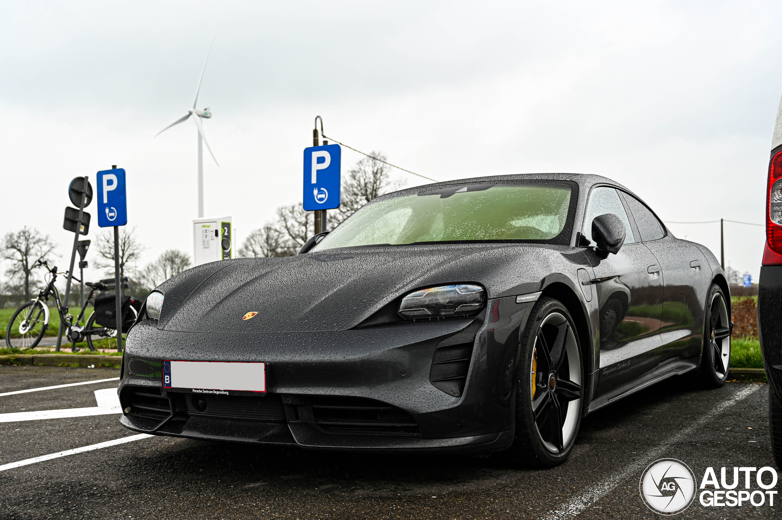 Porsche Taycan Turbo S