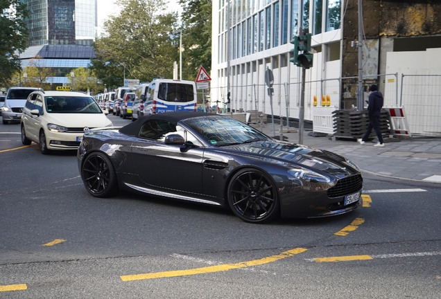 Aston Martin V8 Vantage Roadster