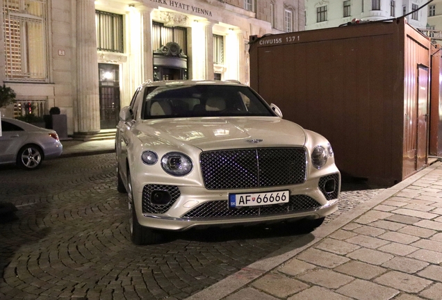 Bentley Bentayga Azure