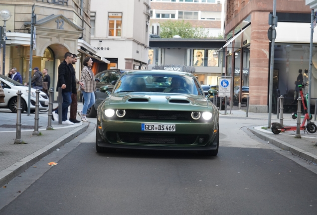 Dodge Challenger SRT Hellcat Widebody