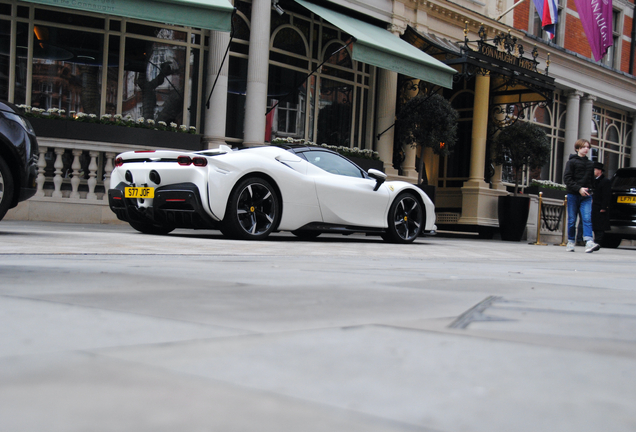 Ferrari SF90 Spider