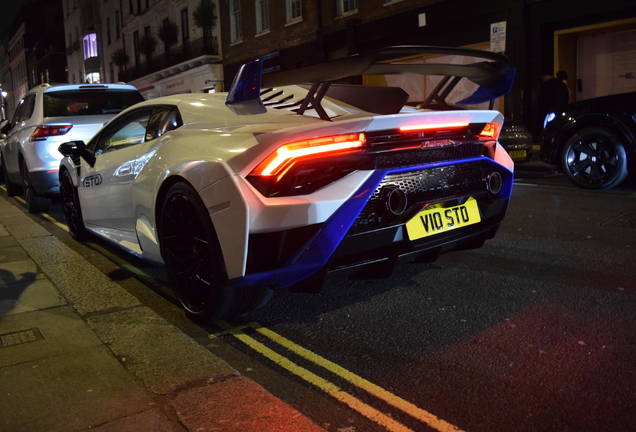 Lamborghini Huracán LP640-2 STO