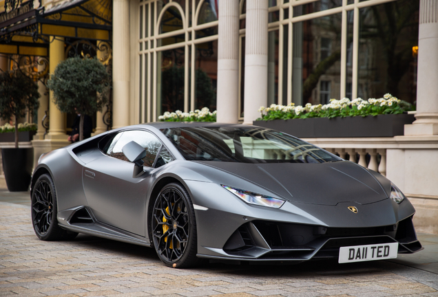 Lamborghini Huracán LP640-4 EVO