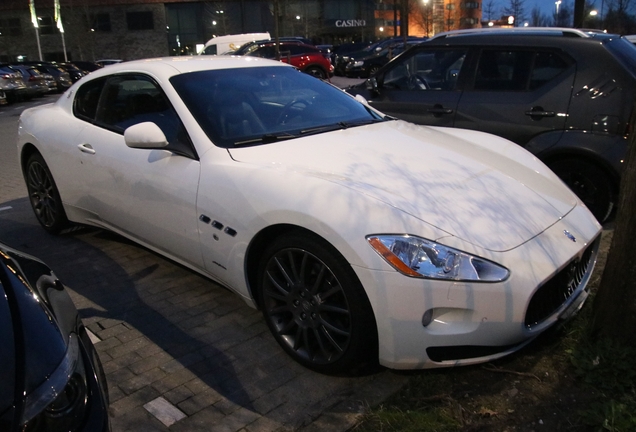 Maserati GranTurismo S Automatic