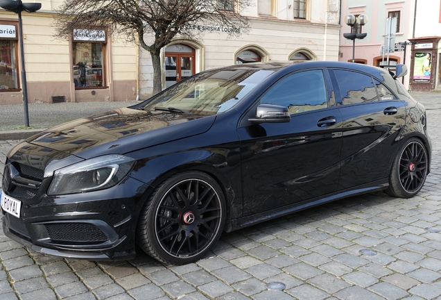 Mercedes-Benz A 45 AMG