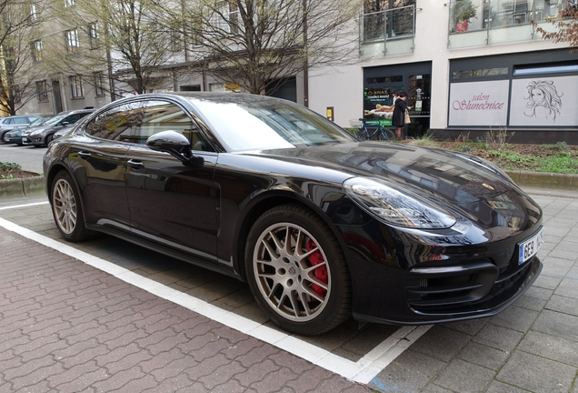 Porsche 971 Panamera GTS MkII