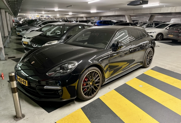 Porsche 971 Panamera GTS Sport Turismo