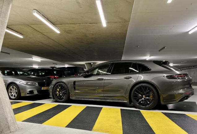 Porsche 971 Panamera Turbo S E-Hybrid Sport Turismo