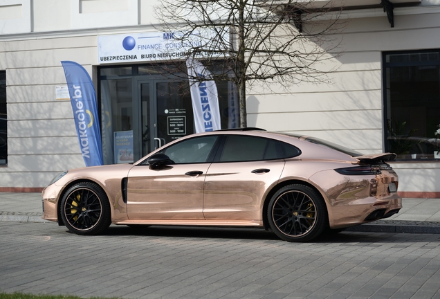 Porsche 971 Panamera Turbo