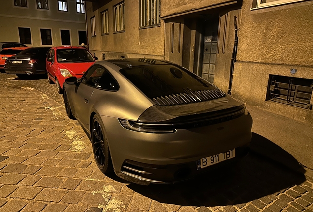 Porsche 992 Carrera 4S