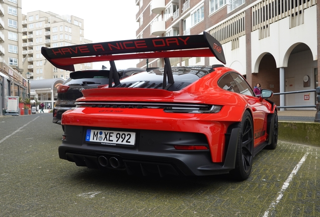 Porsche 992 GT3 RS Weissach Package