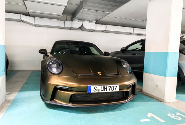 Porsche 992 GT3 Touring