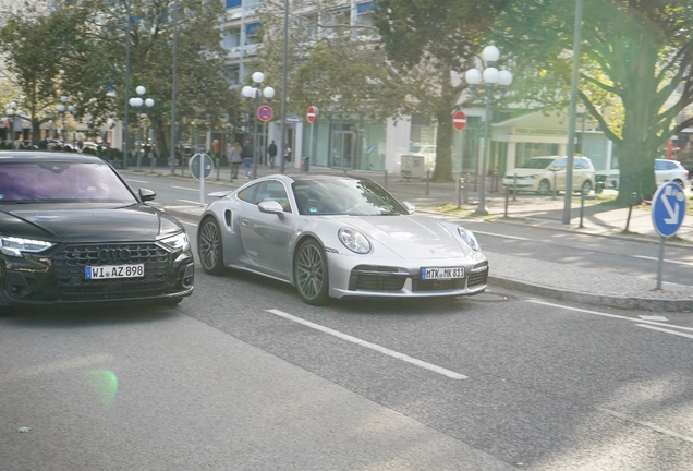 Porsche 992 Turbo