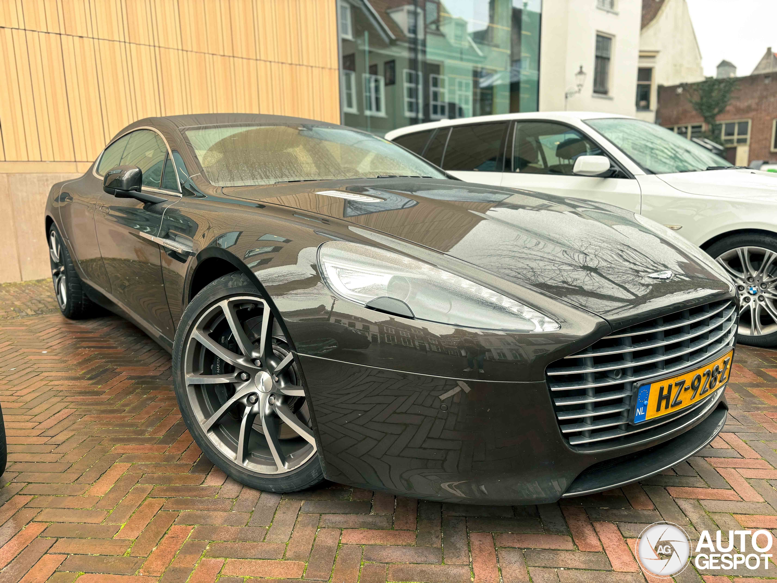 Aston Martin Rapide S