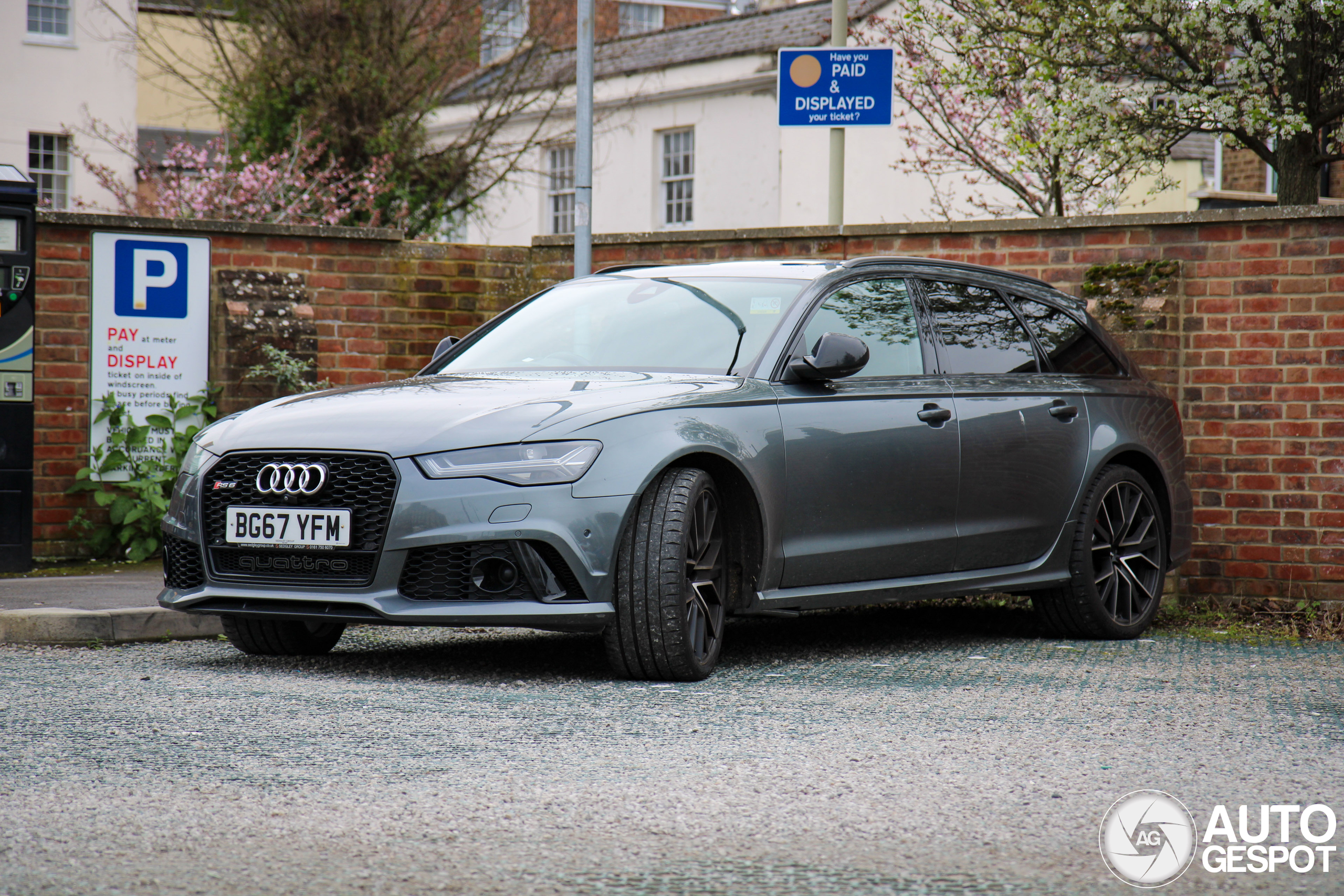 Audi RS6 Avant C7 2015