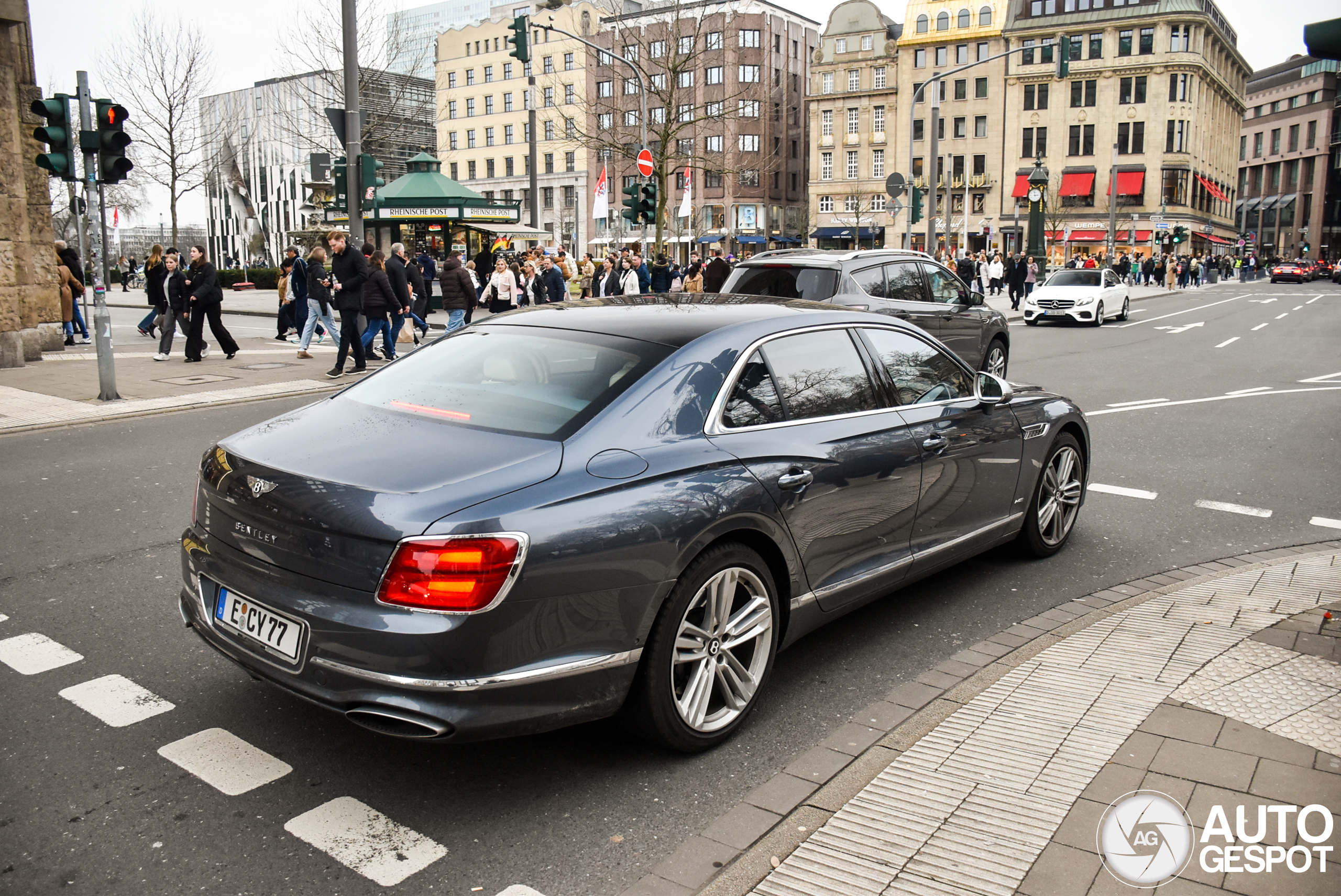 Bentley Flying Spur W12 2022 Mulliner