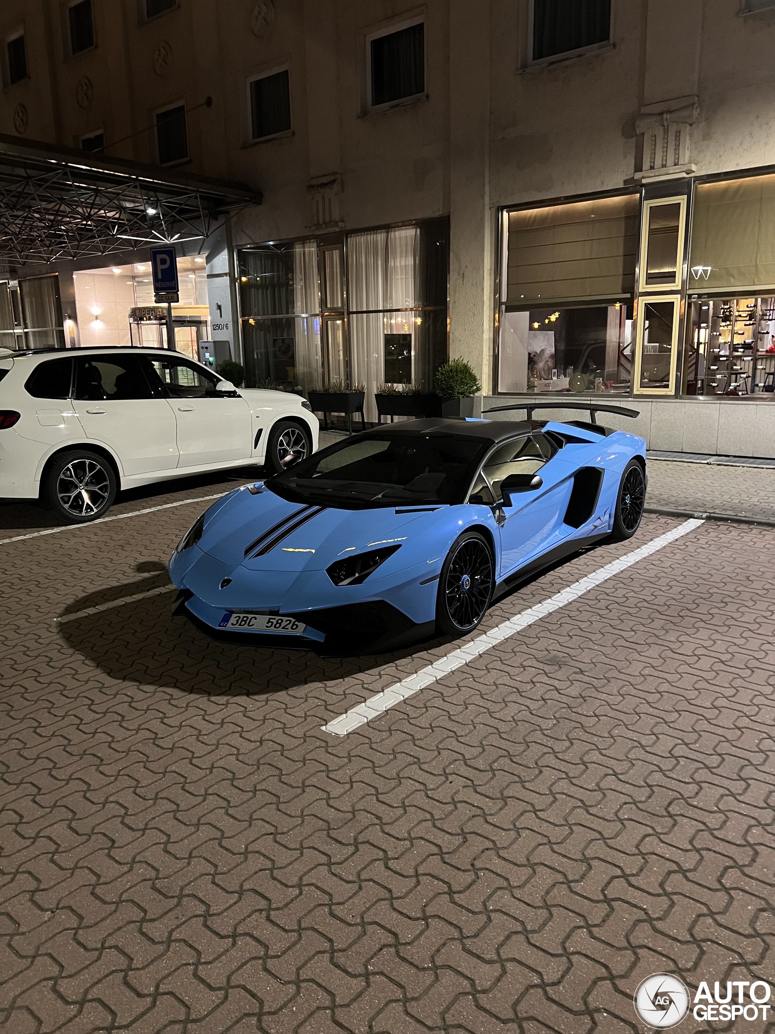 Lamborghini Aventador LP750-4 SuperVeloce Roadster