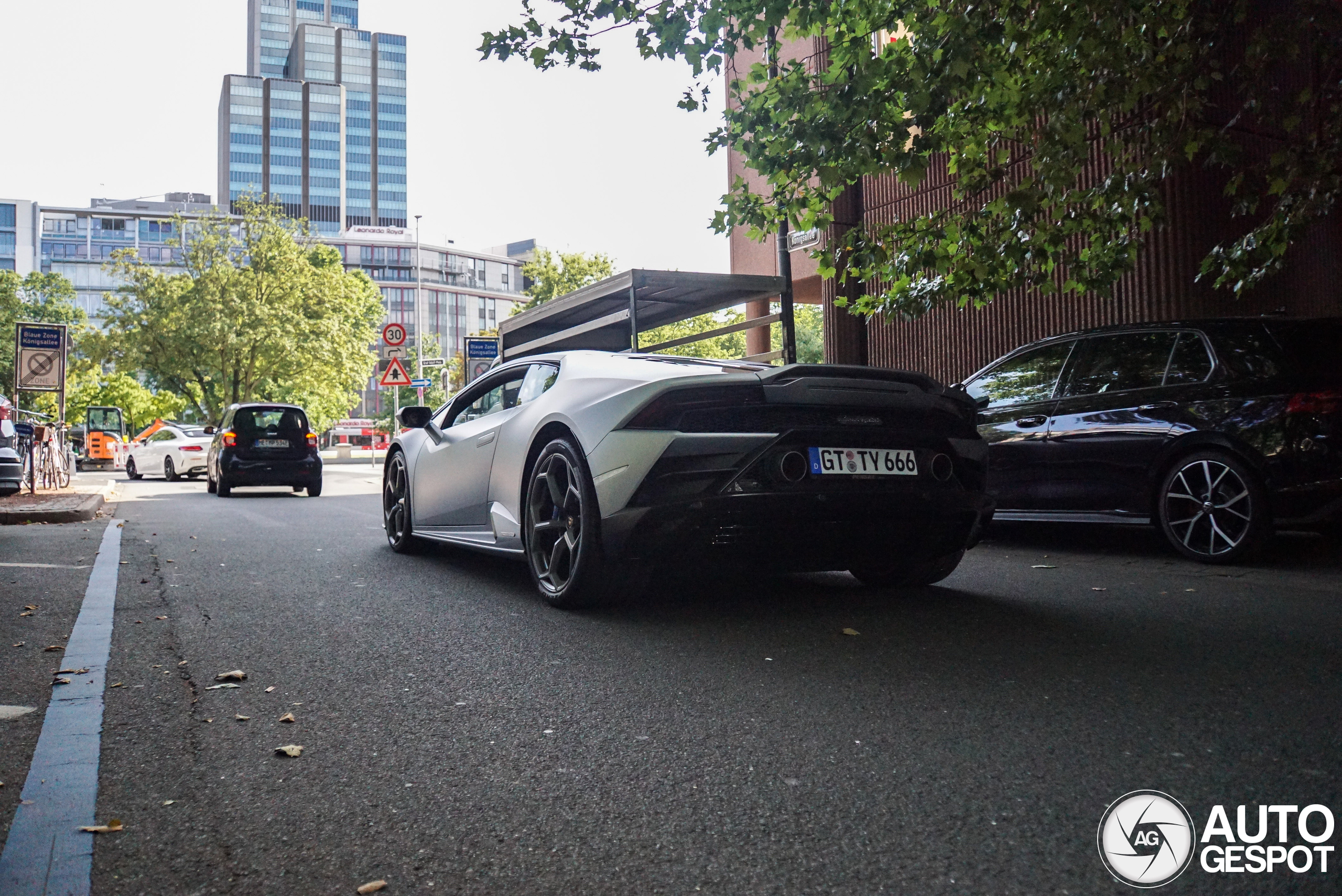 Lamborghini Huracán LP640-4 EVO