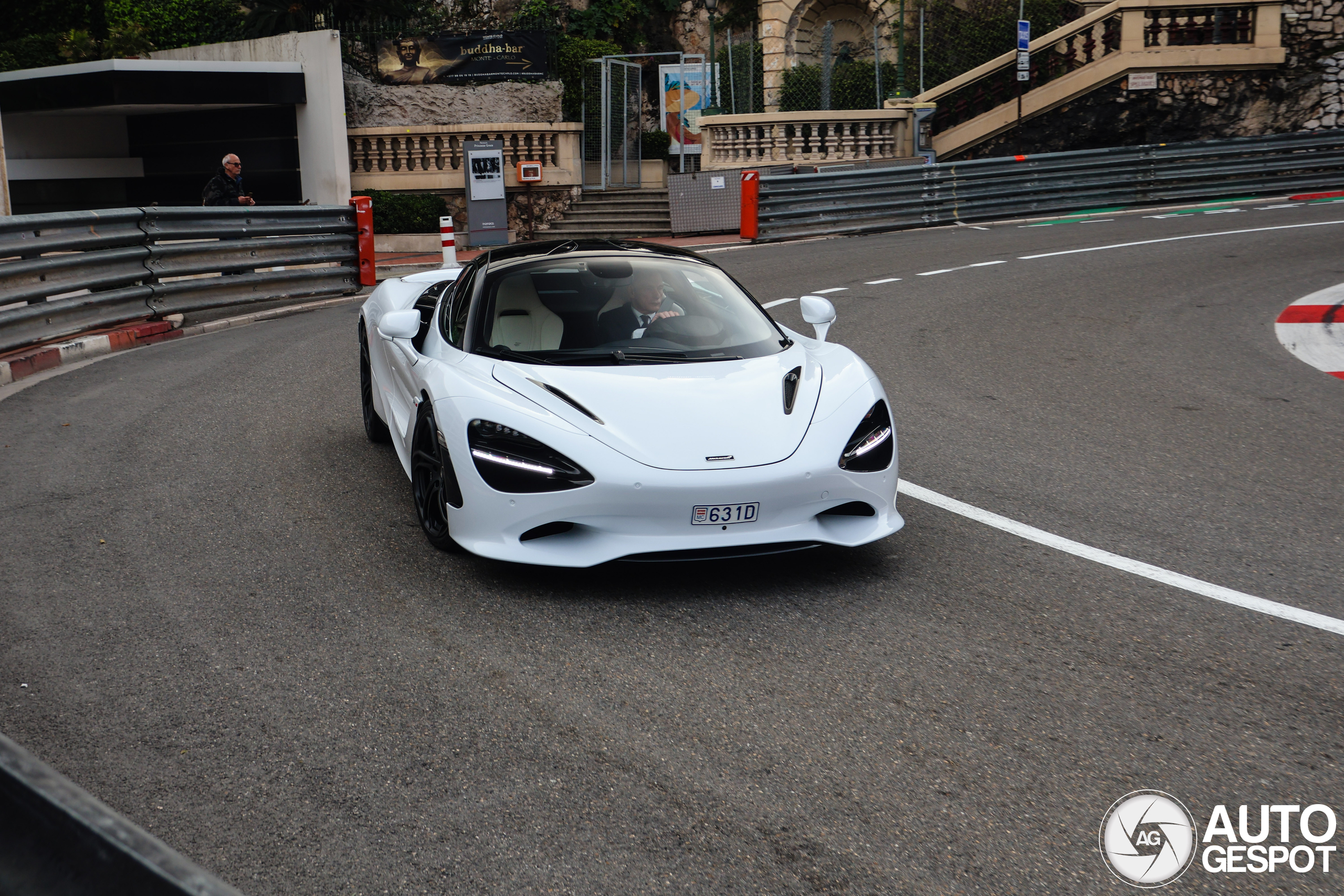 McLaren 750S