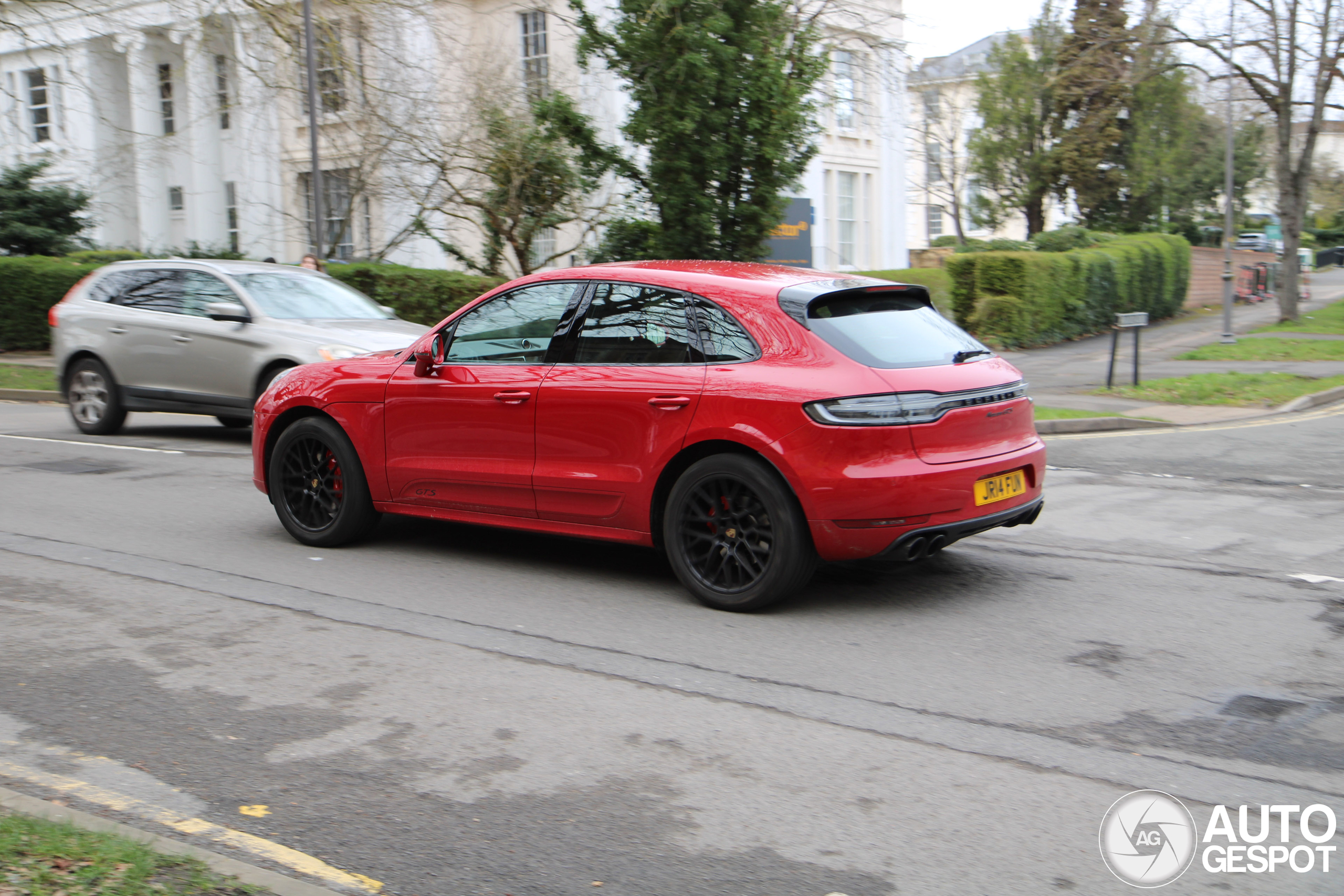 Porsche 95B Macan GTS MkII