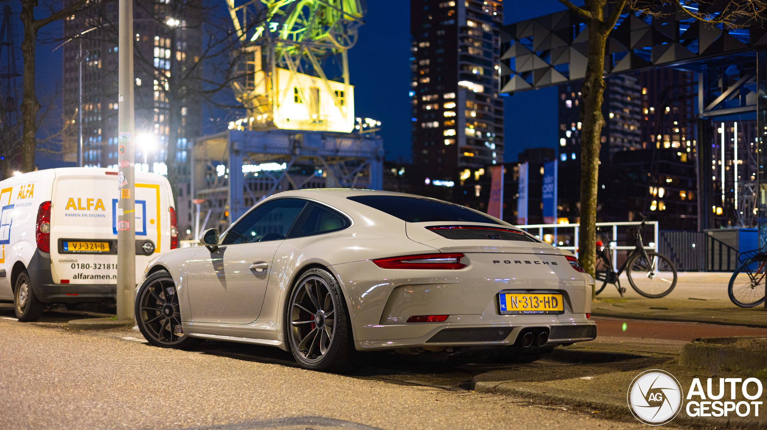 Porsche 991 GT3 Touring