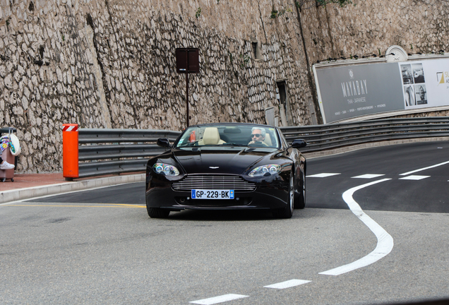 Aston Martin V8 Vantage Roadster