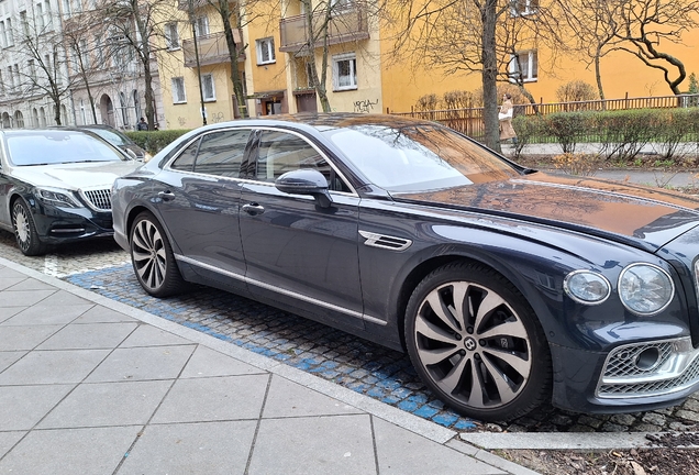 Bentley Flying Spur V8 2021