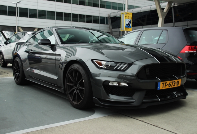 Ford Mustang Shelby GT350 2015