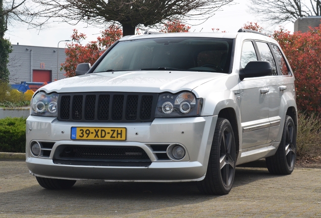 Jeep Grand Cherokee SRT-8 2005