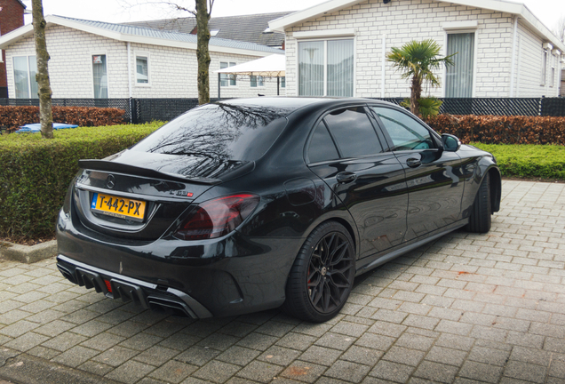 Mercedes-AMG C 63 S W205