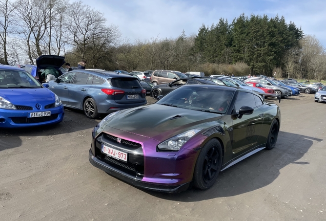 Nissan GT-R