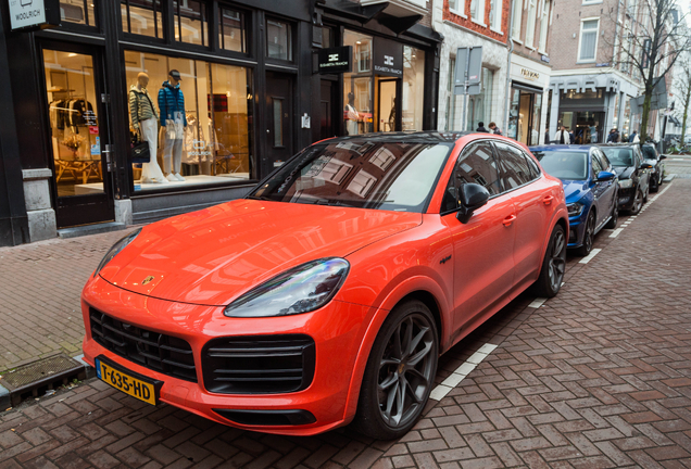 Porsche Cayenne Coupé Turbo S E-Hybrid