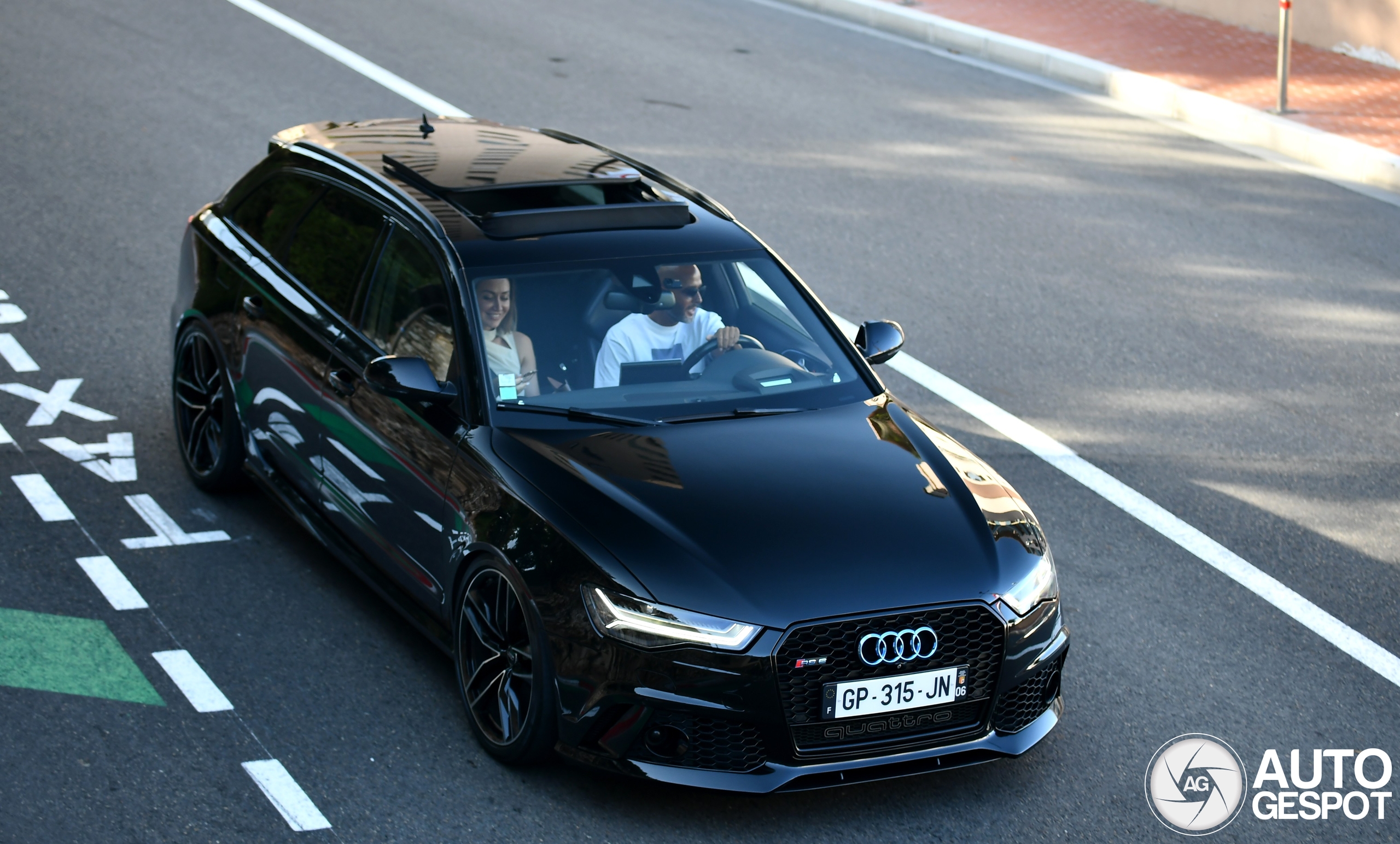 Audi RS6 Avant C7 2015