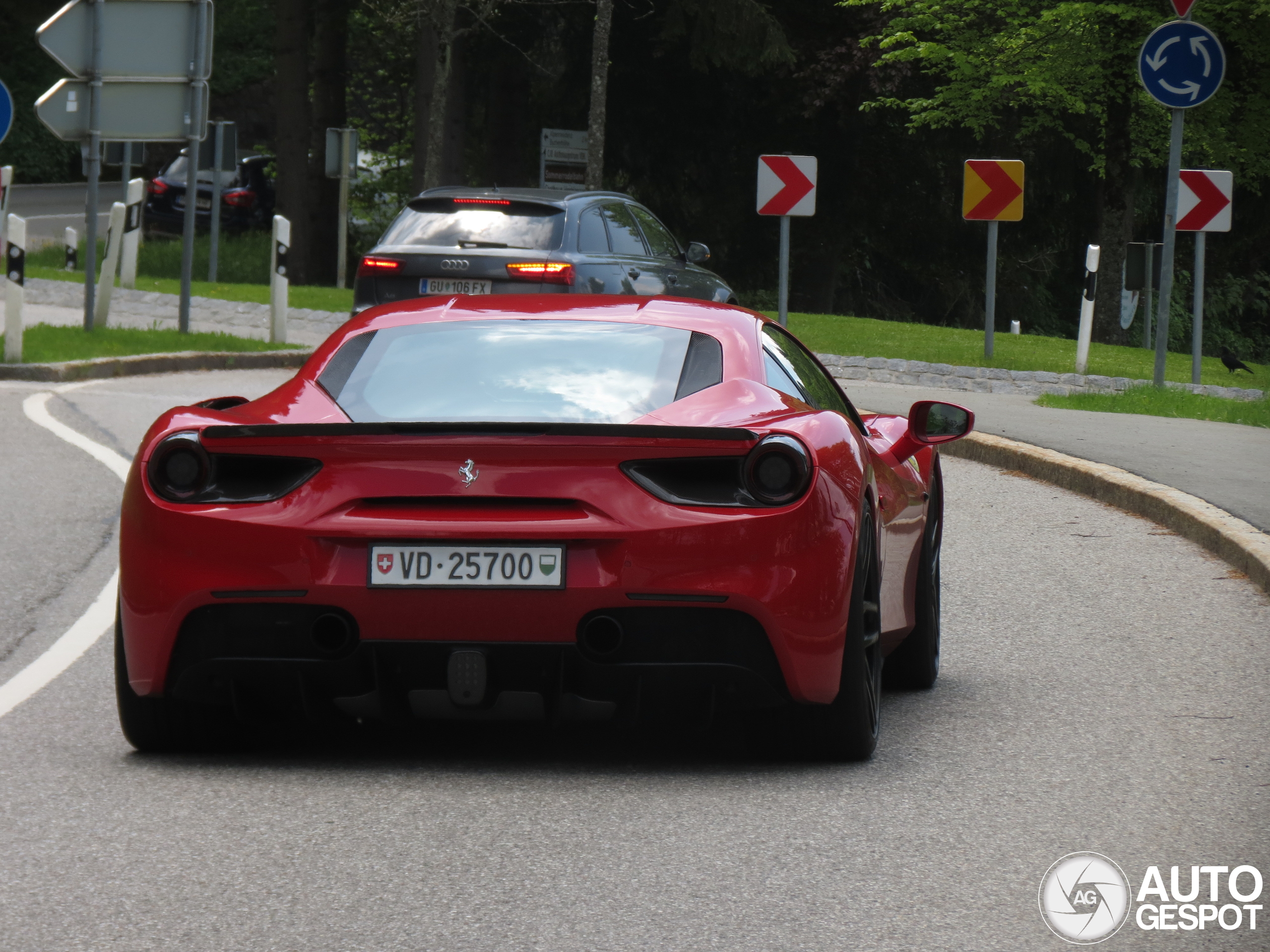 Ferrari 488 GTB Novitec Rosso