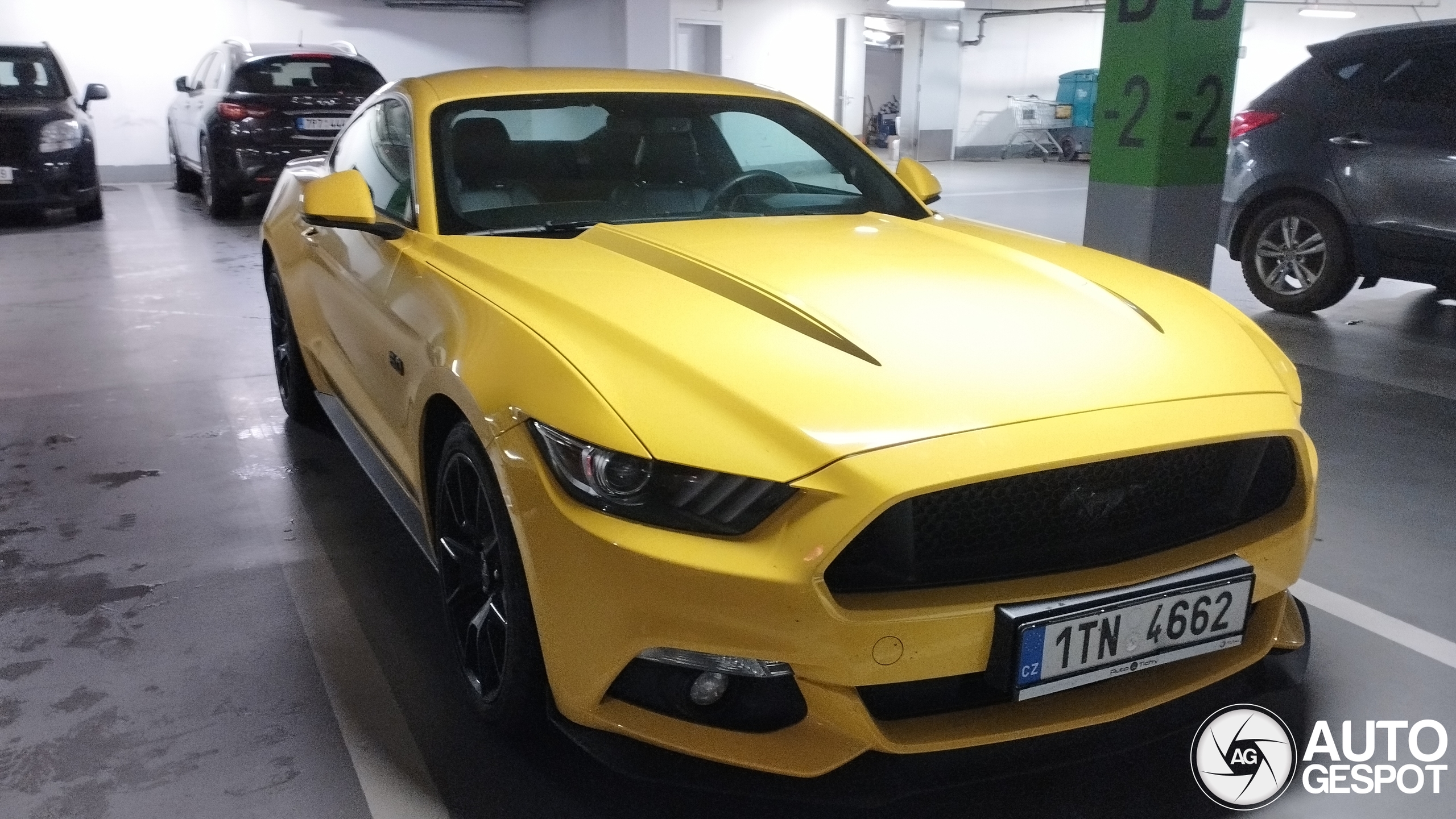 Ford Mustang GT 2015 Black Shadow Edition