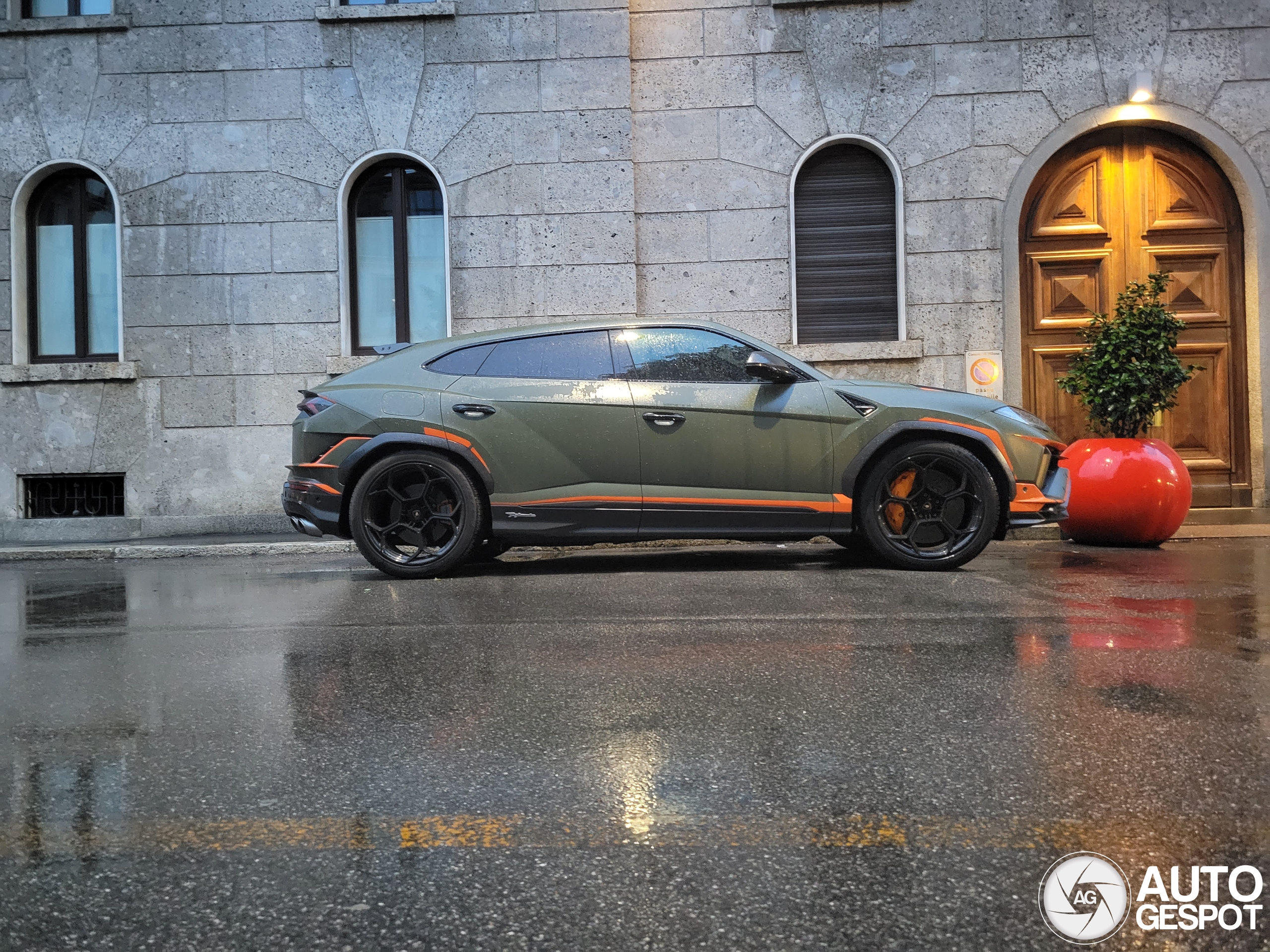 Lamborghini Urus Performante