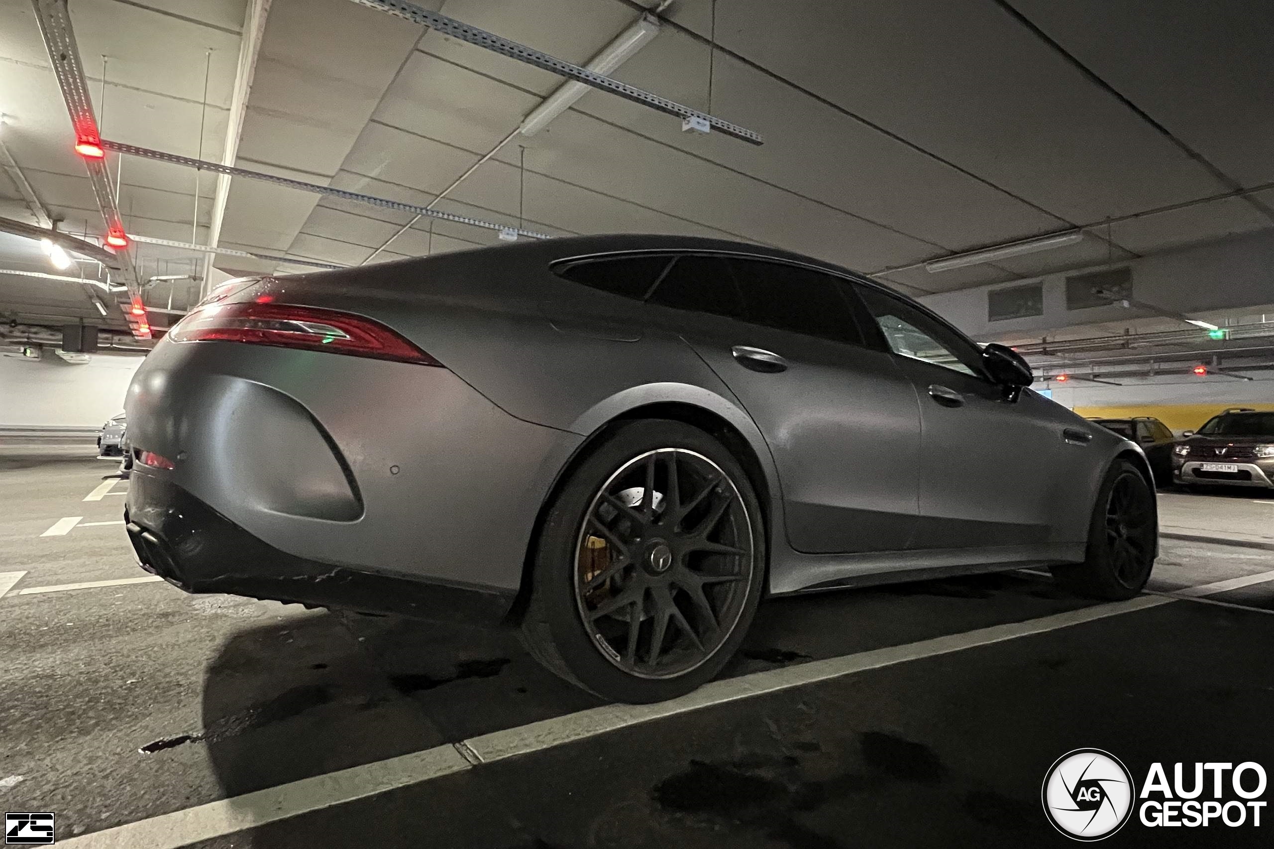 Mercedes-AMG GT 63 S X290