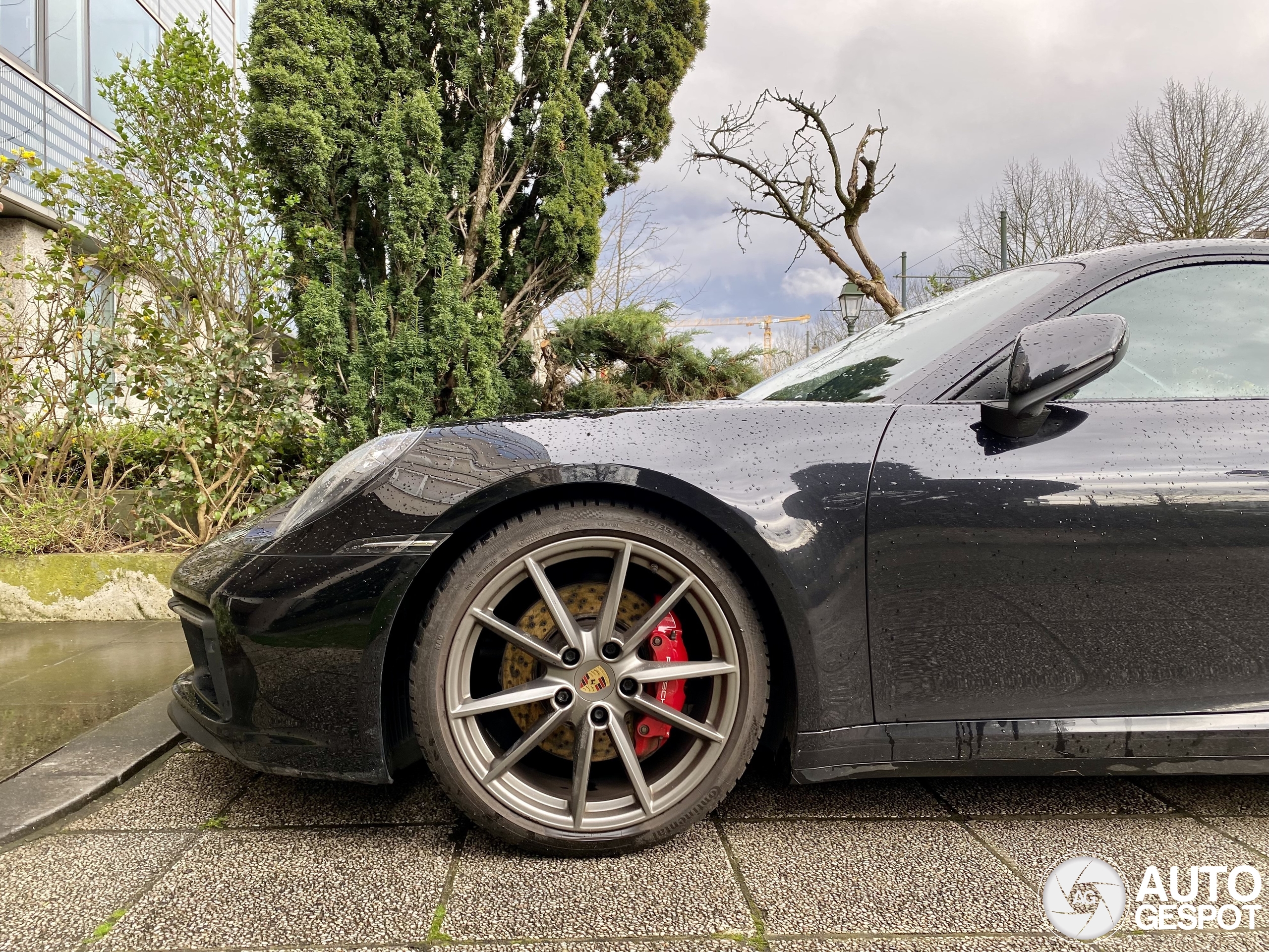 Porsche 992 Carrera 4S