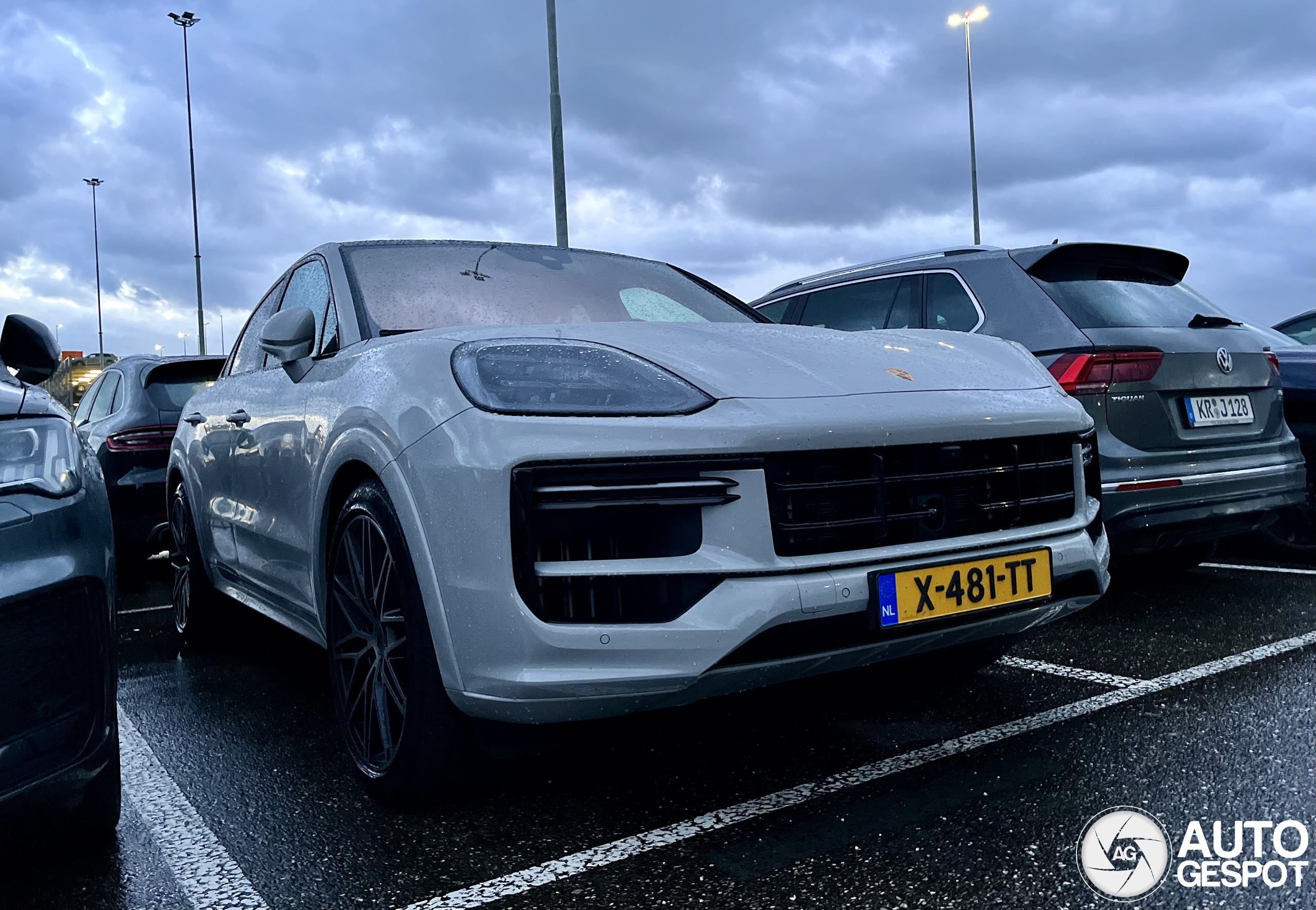 Porsche Cayenne Coupé Turbo E-Hybrid