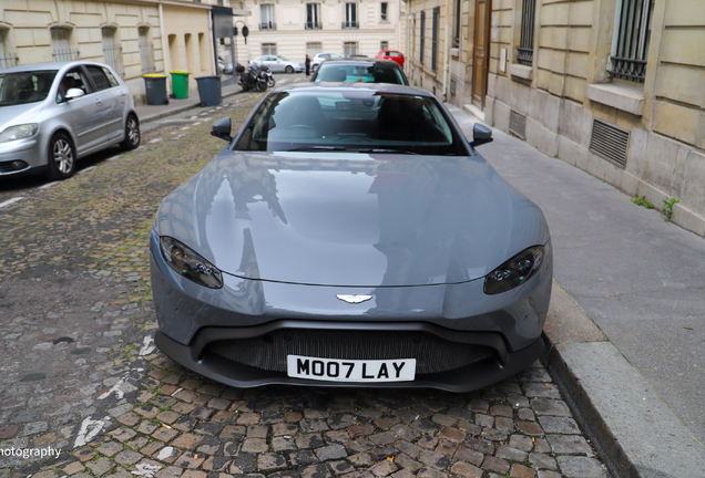 Aston Martin V8 Vantage 2018